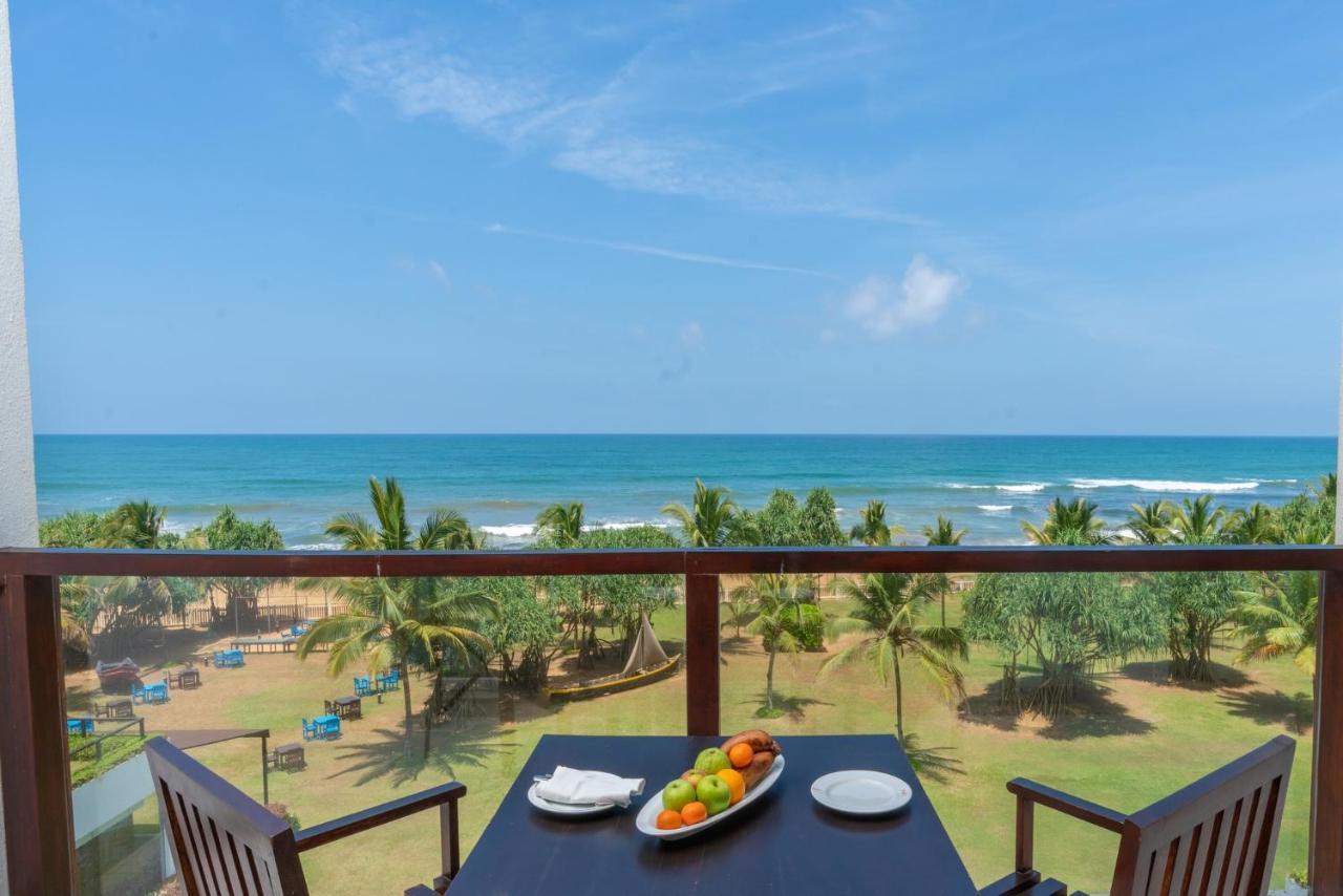 Citrus Waskaduwa Hotel Бентота Екстериор снимка